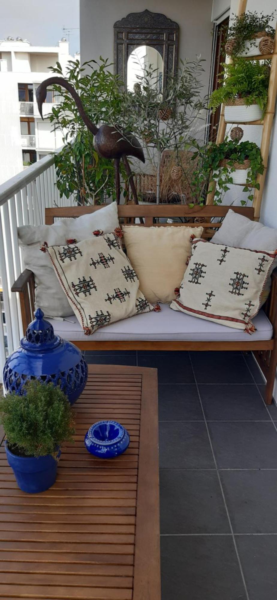 Boheme Chic: Airport-Proximate Apartment with Free Parking Merignac  Exterior photo
